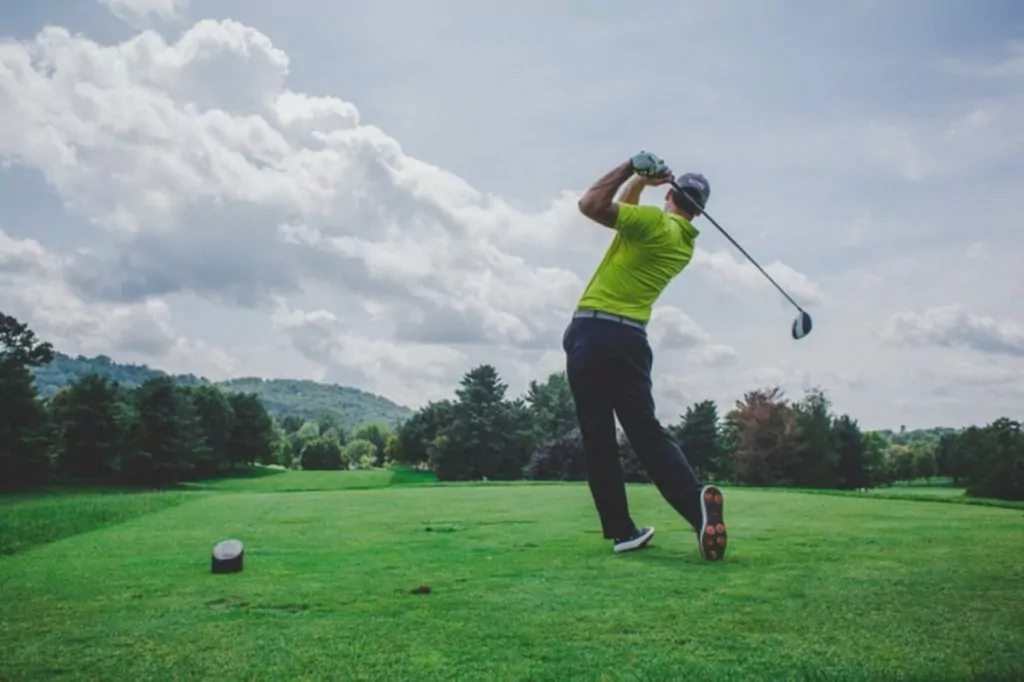 Conheça o único campo de golfe em Ribeirão Preto